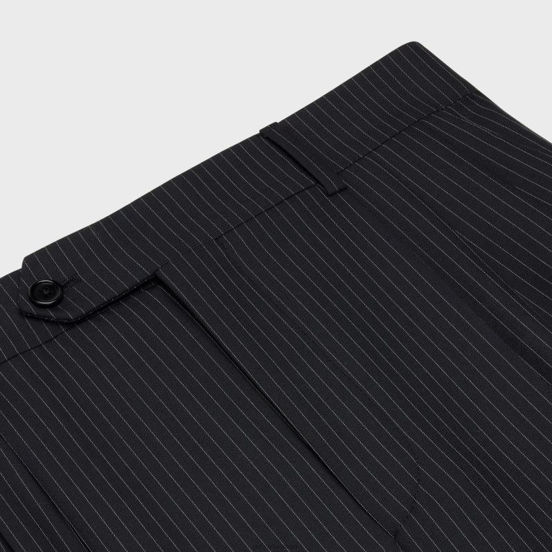 CELINE Kvinder trefoldede shorts i stribet uld F44FV877 beklædning noir/craie